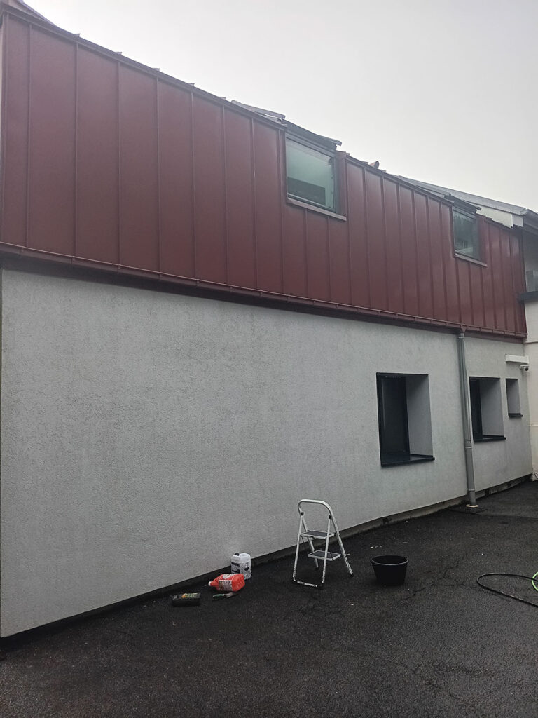 Evole Energies : nettoyage station-service de Baume-les-Dames